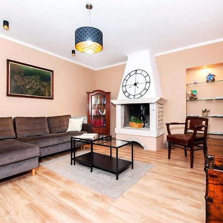 רובינייסקו סלו Apartment Miral מראה חיצוני תמונה