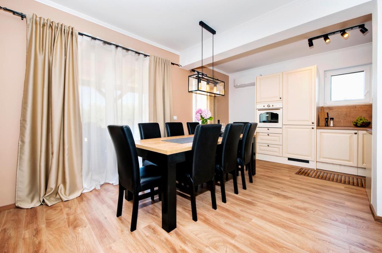רובינייסקו סלו Apartment Miral מראה חיצוני תמונה