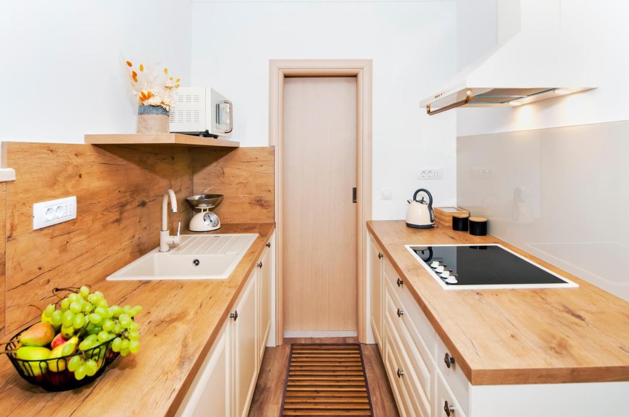 רובינייסקו סלו Apartment Miral מראה חיצוני תמונה