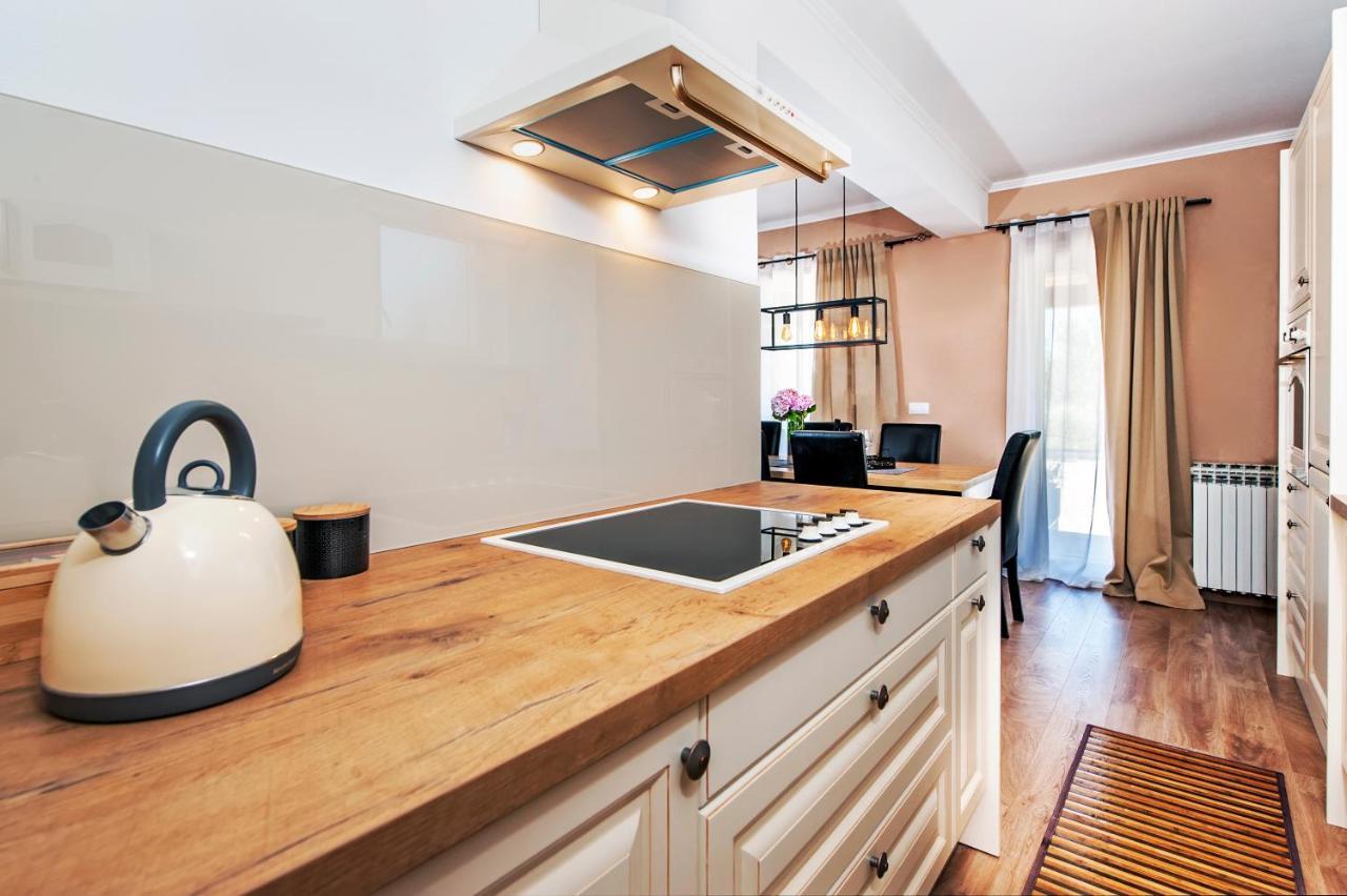 רובינייסקו סלו Apartment Miral מראה חיצוני תמונה