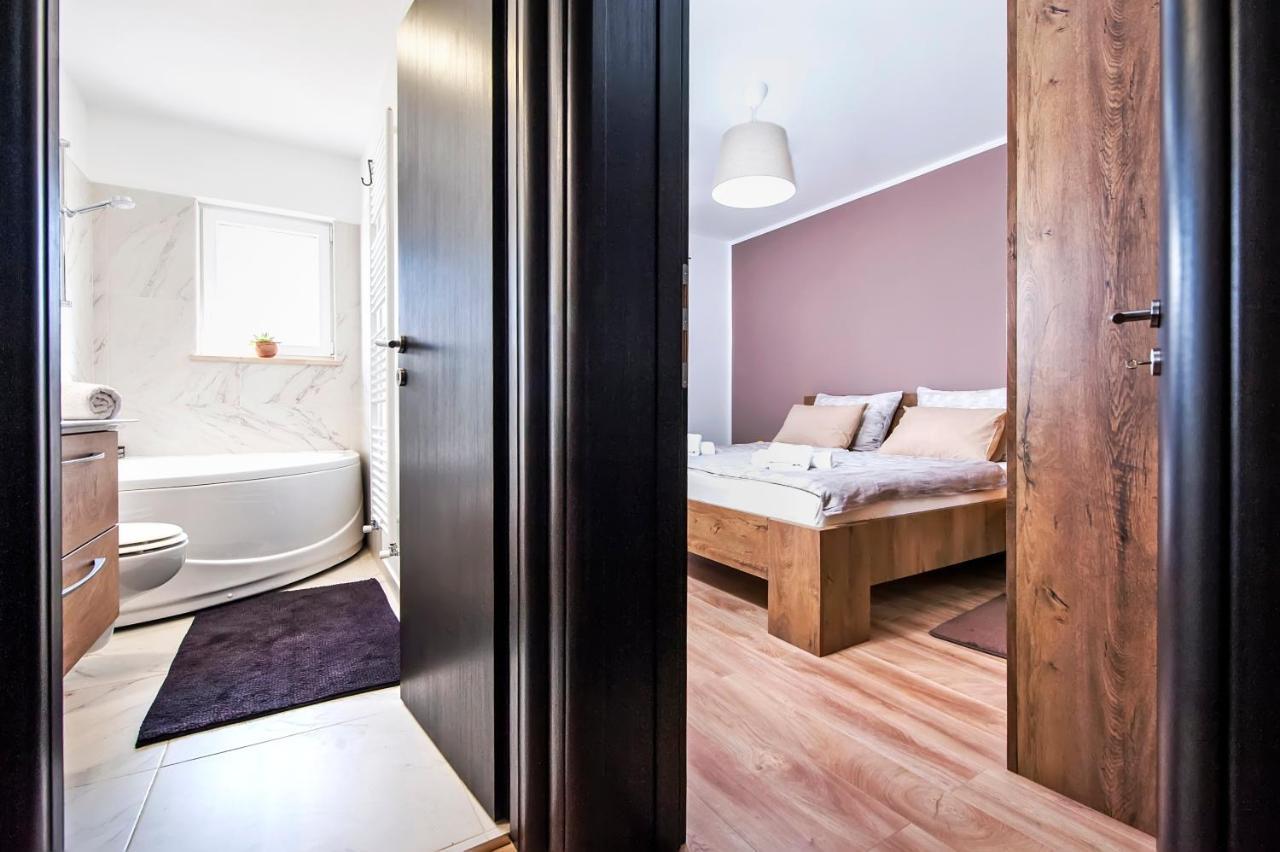 רובינייסקו סלו Apartment Miral מראה חיצוני תמונה