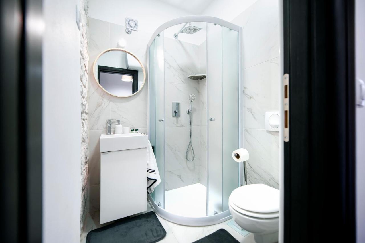 רובינייסקו סלו Apartment Miral מראה חיצוני תמונה